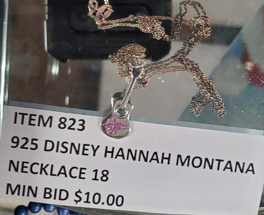 Disney Hannah Montana necklace