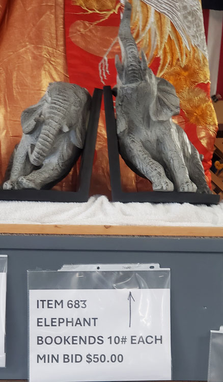 Elephant bookends