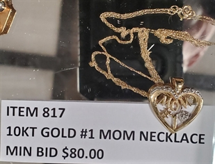 Gold #1 Mom necklace